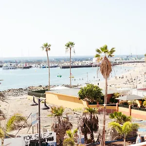 Ocean Nomads Coworking Hostal Arona (Tenerife)